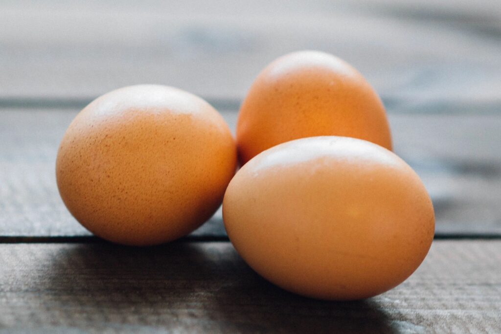 Apple Cider Vinegar & Eggshells: A Calcium Upgrade
